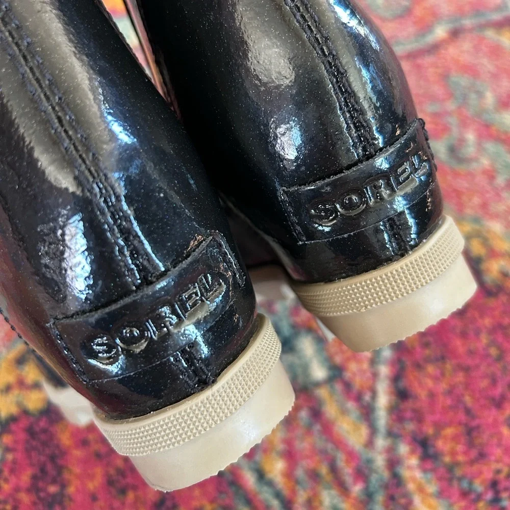 NWT Sorel | Girls Black Shimmer Arctic Zip II  Waterproof Wedge Ankle Boot, sz 4